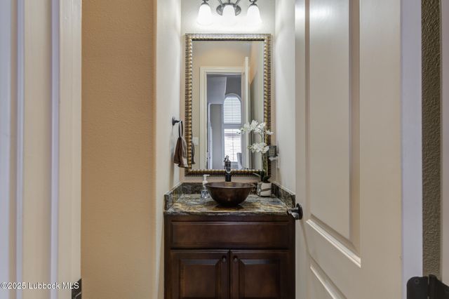 47 Tuscan Villas Circle, Lubbock, TX 79423