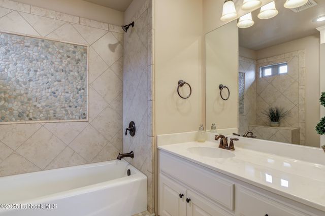 47 Tuscan Villas Circle, Lubbock, TX 79423