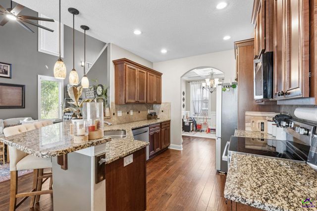 132 Concord Ridge, Warner Robins, GA 31093