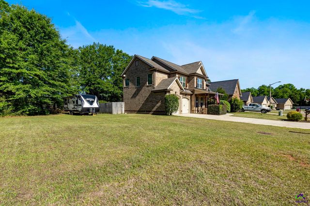 132 Concord Ridge, Warner Robins, GA 31093