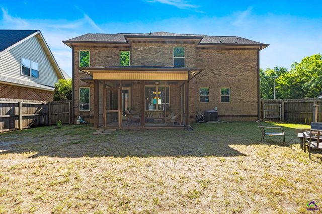 132 Concord Ridge, Warner Robins, GA 31093