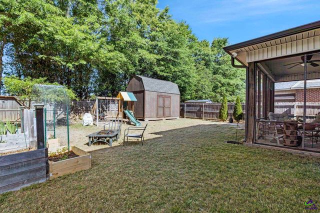 132 Concord Ridge, Warner Robins, GA 31093