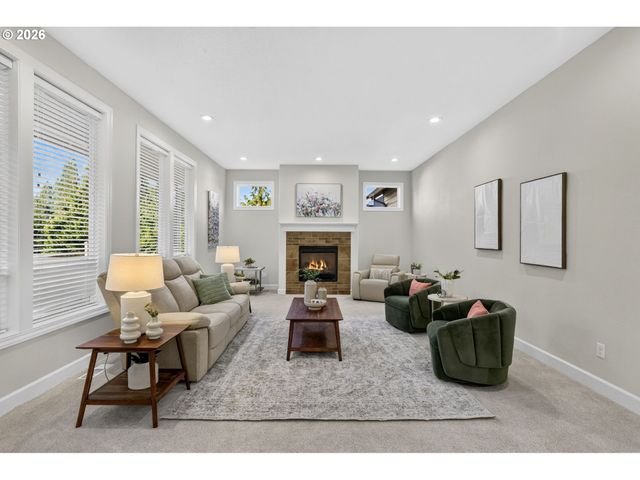 11368 Nw PUMPKIN Ct, Portland, OR 97229