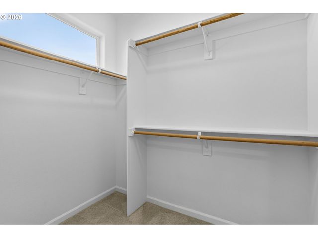 11368 Nw PUMPKIN Ct, Portland, OR 97229