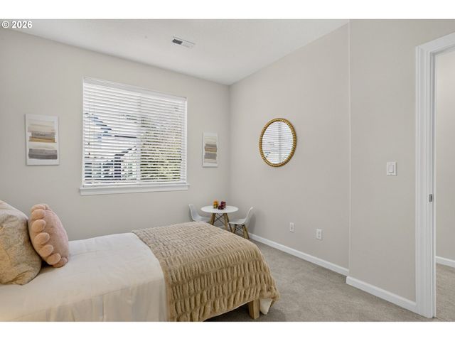 11368 Nw PUMPKIN Ct, Portland, OR 97229