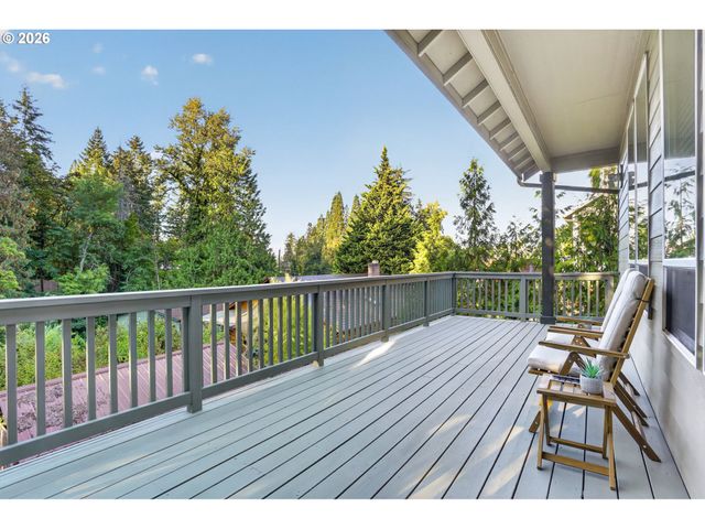 11368 Nw PUMPKIN Ct, Portland, OR 97229