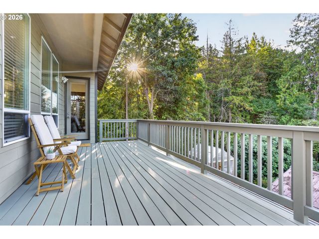 11368 Nw PUMPKIN Ct, Portland, OR 97229