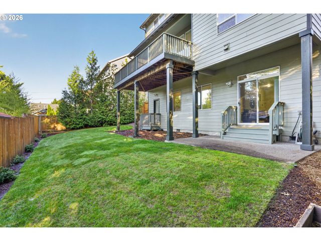 11368 Nw PUMPKIN Ct, Portland, OR 97229