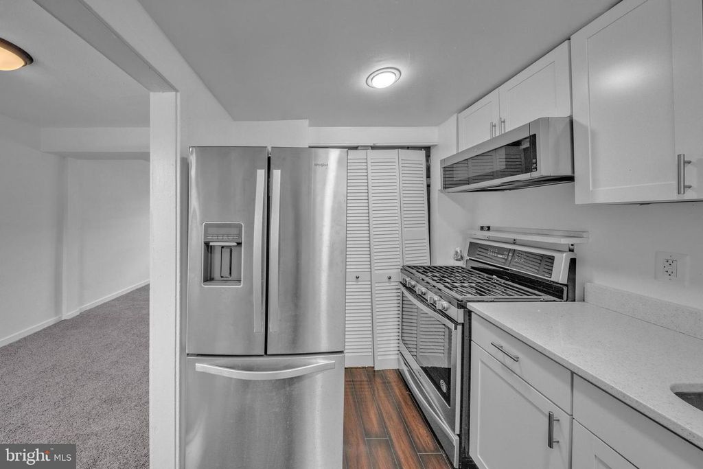 Image 12 of property listing at 2733 IVERSON ST #54, Temple Hills, MD 20748
