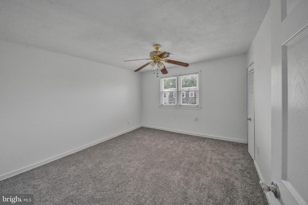Image 18 of property listing at 2733 IVERSON ST #54, Temple Hills, MD 20748