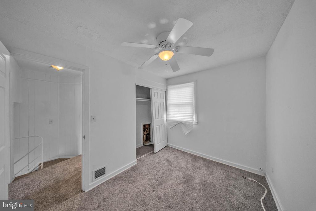 Image 22 of property listing at 2733 IVERSON ST #54, Temple Hills, MD 20748