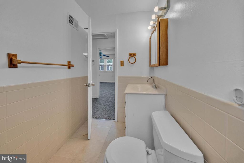 Image 26 of property listing at 2733 IVERSON ST #54, Temple Hills, MD 20748