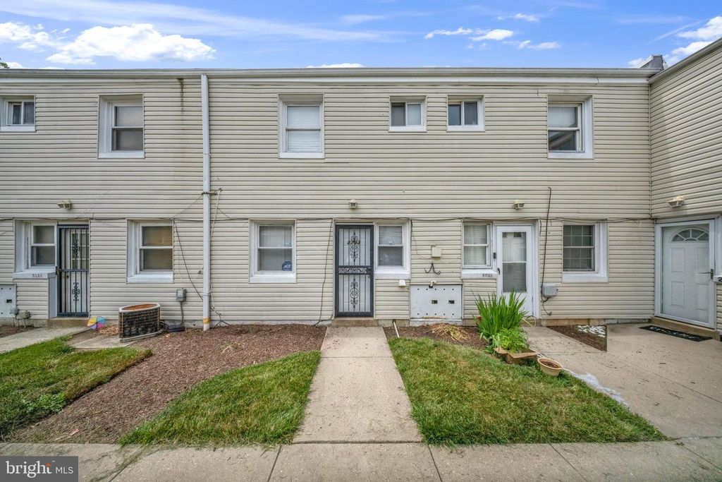 Image 28 of property listing at 2733 IVERSON ST #54, Temple Hills, MD 20748