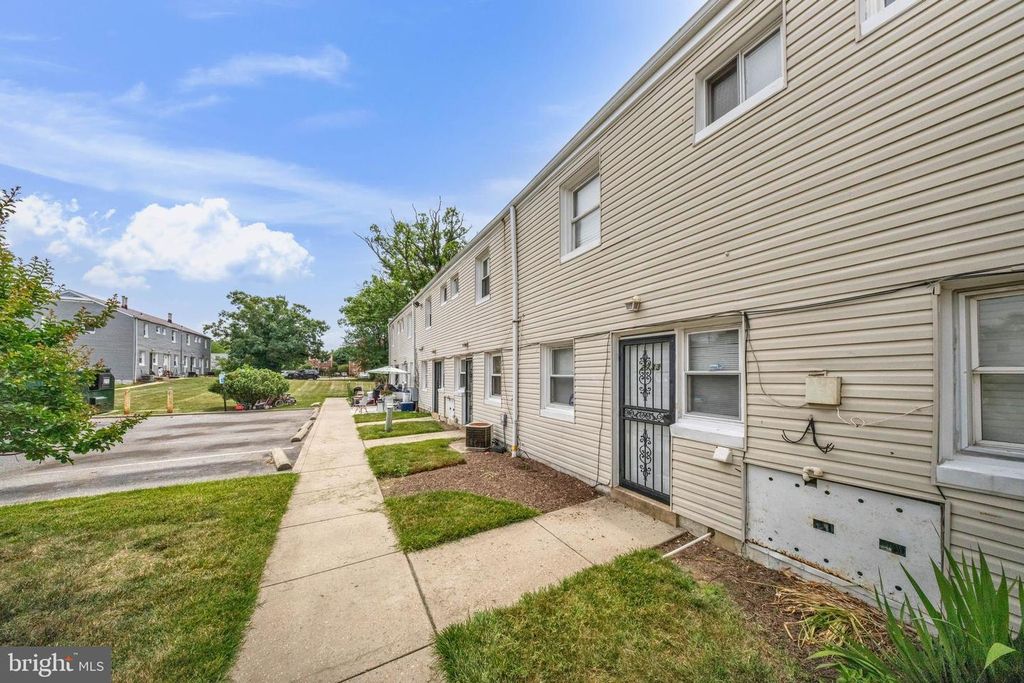 Image 29 of property listing at 2733 IVERSON ST #54, Temple Hills, MD 20748