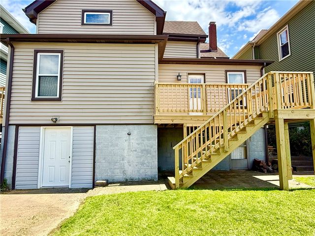108 Eagle, Mt Pleasant Boro, PA 15666