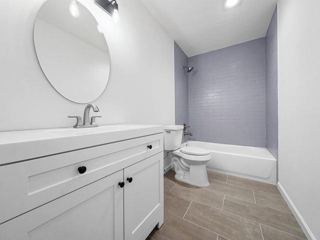 2139 Lake Village Drive, Houston, TX 77339