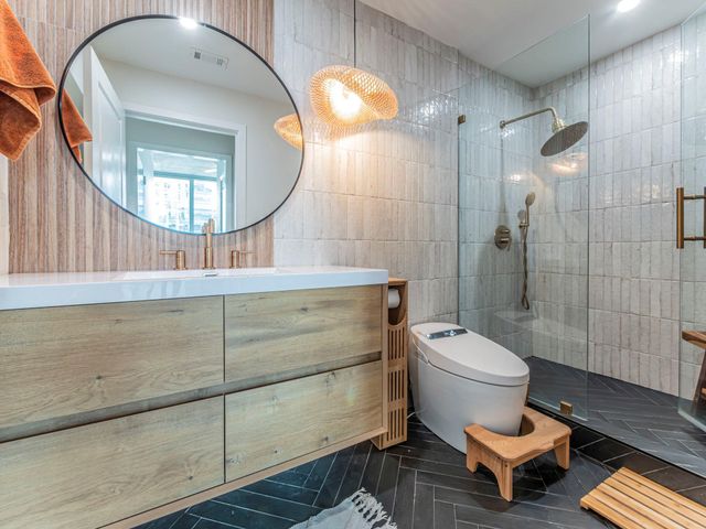 360 Nueces ST 1018, Austin, TX 78701