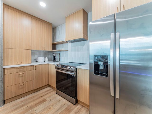 360 Nueces ST 1018, Austin, TX 78701