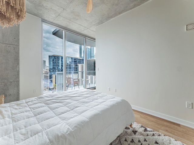 360 Nueces ST 1018, Austin, TX 78701