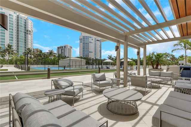 4051 Gulf Shore BLVD N 1206, Naples, FL 34103