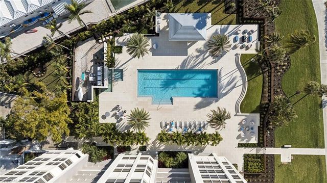 4051 Gulf Shore BLVD N 1206, Naples, FL 34103
