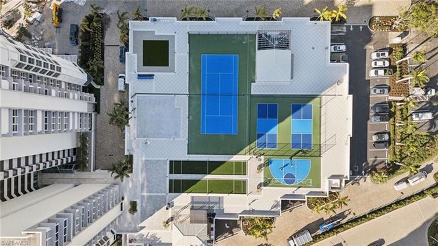 4051 Gulf Shore BLVD N 1206, Naples, FL 34103