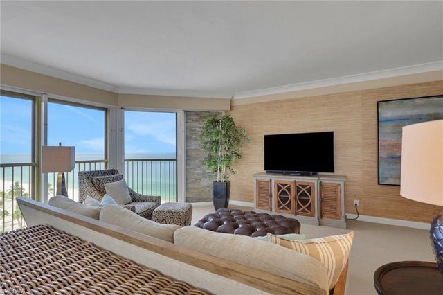 4051 Gulf Shore BLVD N 1206, Naples, FL 34103