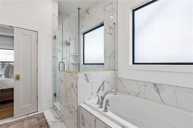 32247 W 165 Street, Gardner, KS 66030