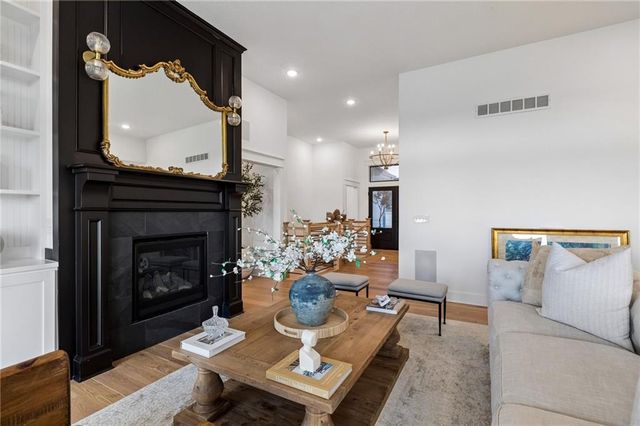 32247 W 165 Street, Gardner, KS 66030