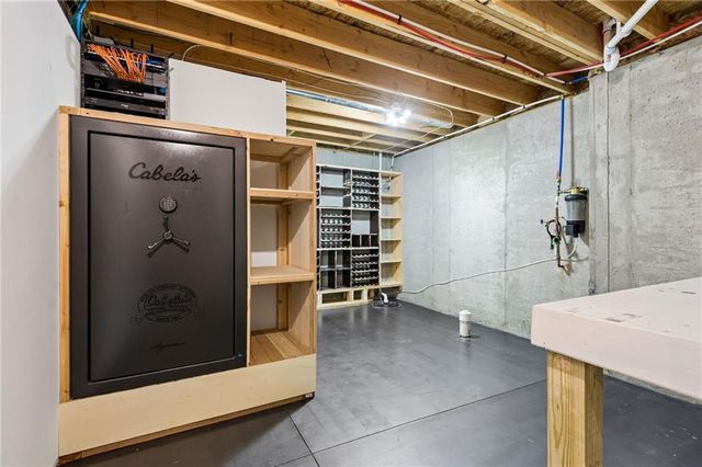 32247 W 165 Street, Gardner, KS 66030