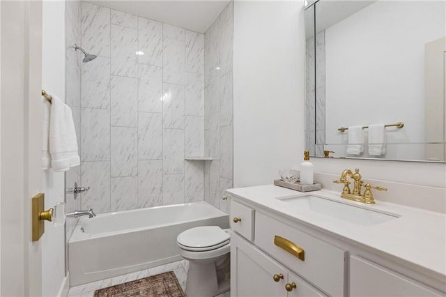 32247 W 165 Street, Gardner, KS 66030