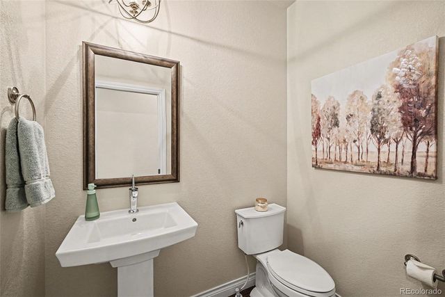 8429 Quartz Way, Arvada, CO 80007