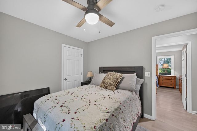 515 RED BUD LN, Front Royal, VA 22630