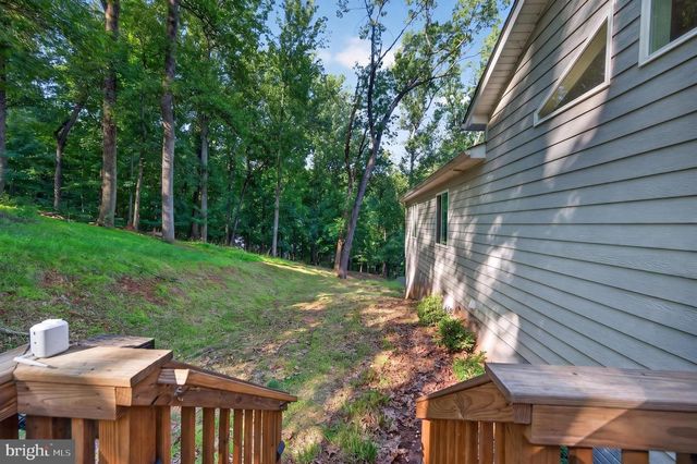 515 RED BUD LN, Front Royal, VA 22630