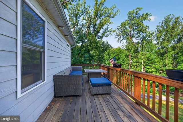 515 RED BUD LN, Front Royal, VA 22630