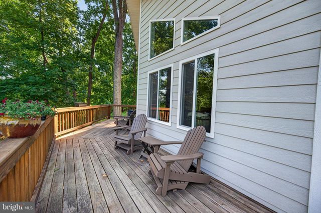 515 RED BUD LN, Front Royal, VA 22630