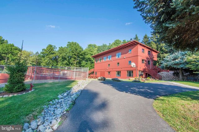 515 RED BUD LN, Front Royal, VA 22630