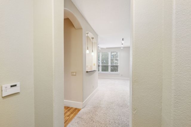 2600 Hillsboro Pike Apt 226, Nashville, TN 37212