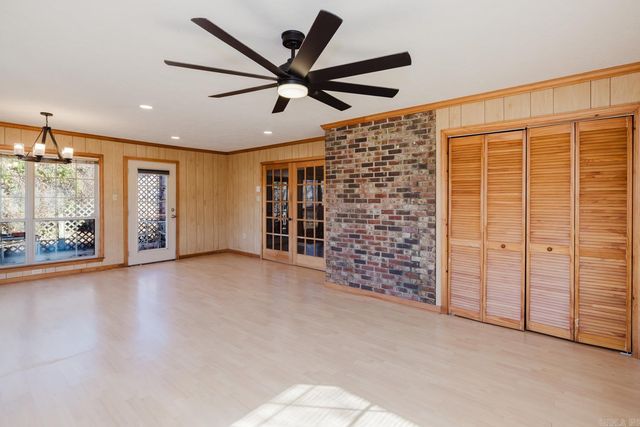 5713 N Walnut Street, North Little Rock, AR 72116