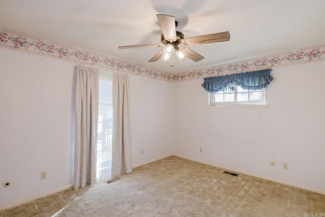 5713 N Walnut Street, North Little Rock, AR 72116