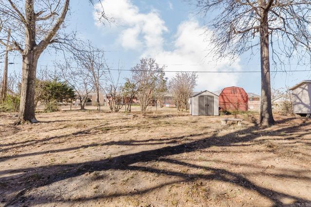 5713 N Walnut Street, North Little Rock, AR 72116