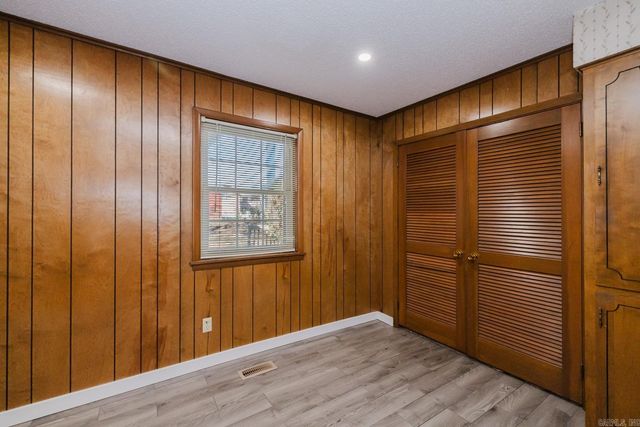 5713 N Walnut Street, North Little Rock, AR 72116