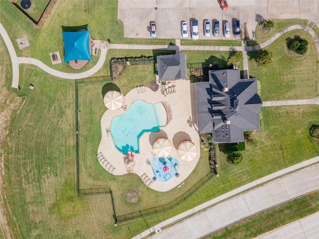 2003 Lansing Cove Drive, Fresno, TX 77545