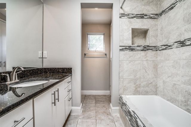 4231 Travis Street 28, Dallas, TX 75205