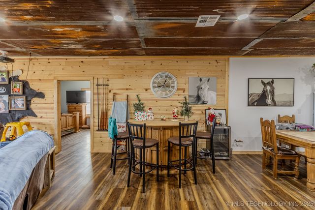 1450 W 520 Road, Pryor, OK 74361