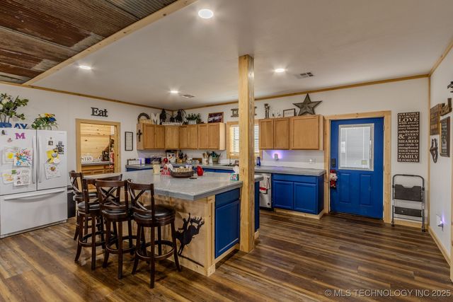 1450 W 520 Road, Pryor, OK 74361