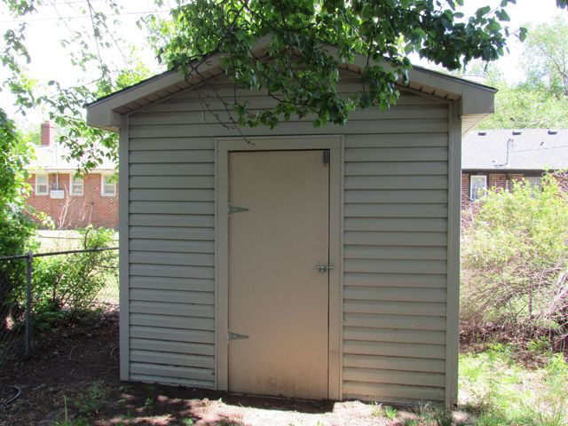 2456 S Lulu, Wichita, KS 67226