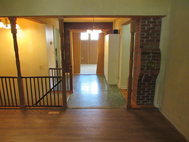 2456 S Lulu, Wichita, KS 67226