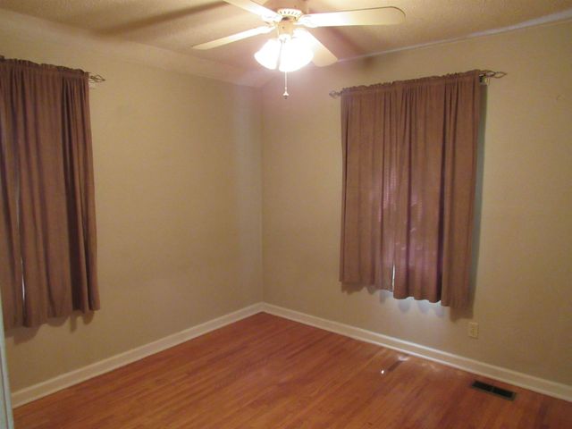 2456 S Lulu, Wichita, KS 67226