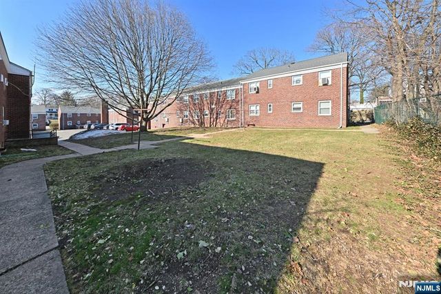 483 Colonial Terrace 9, Hackensack, NJ 07601